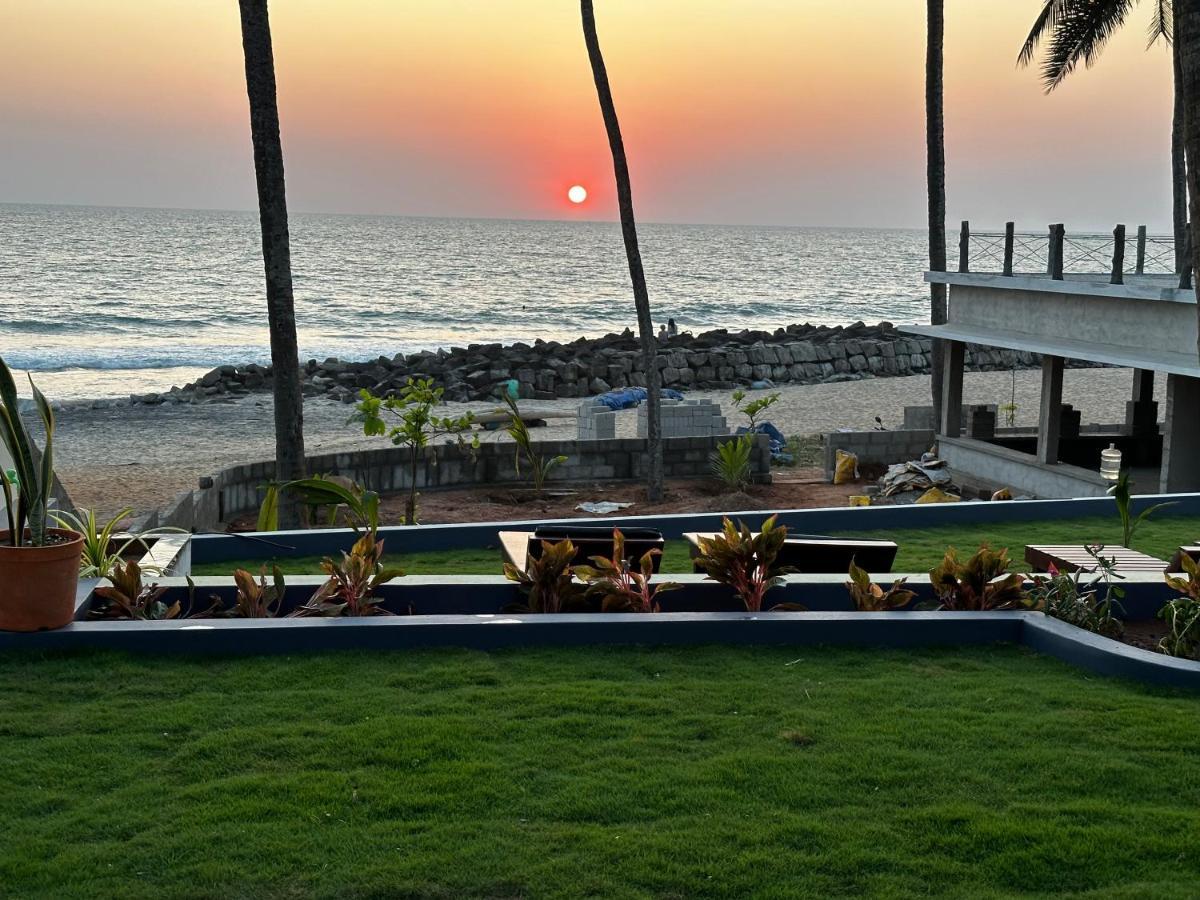 Maadathil Cottages & Beach Resort バルカラ エクステリア 写真