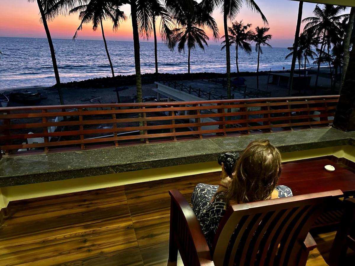 Maadathil Cottages & Beach Resort バルカラ エクステリア 写真