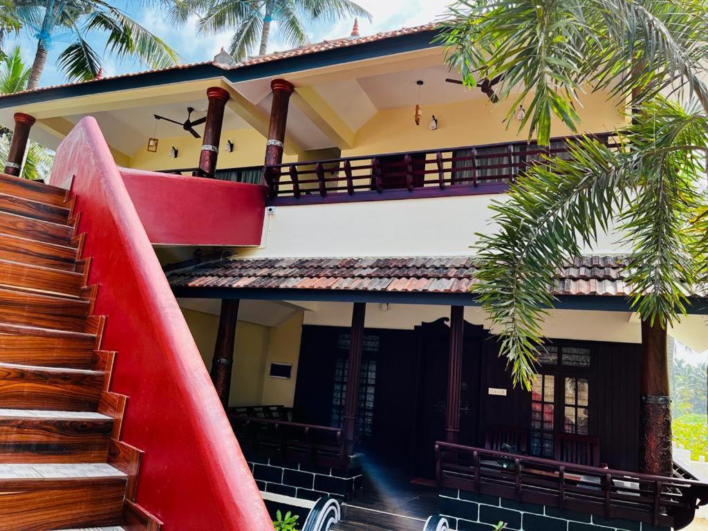 Maadathil Cottages & Beach Resort バルカラ エクステリア 写真