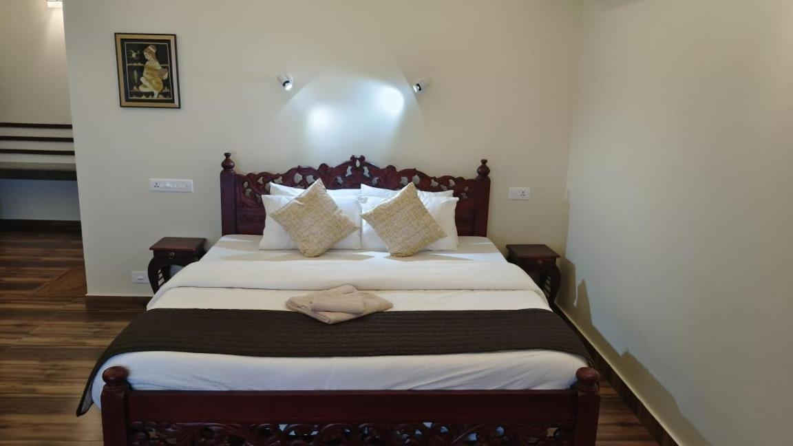 Maadathil Cottages & Beach Resort バルカラ エクステリア 写真