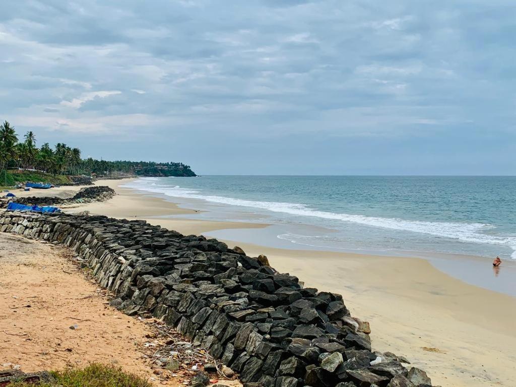 Maadathil Cottages & Beach Resort バルカラ エクステリア 写真