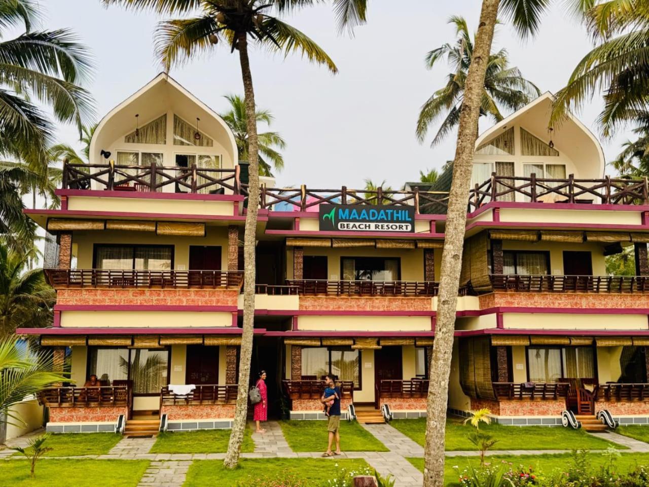 Maadathil Cottages & Beach Resort バルカラ エクステリア 写真
